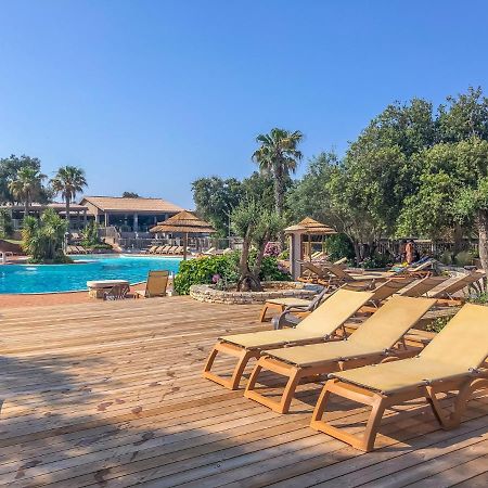 Les Suites De Pertamina Бонифачо Экстерьер фото